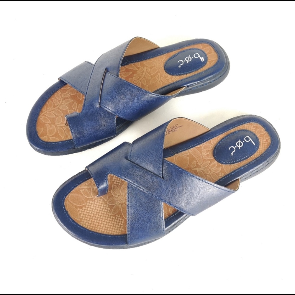 EUC BO Born Slides Sandals 9 M Toe Ring Navy Blue